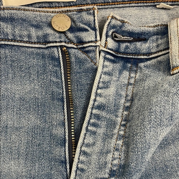 Denim Forum Lola High Rise Skinny - Picture 7 of 7